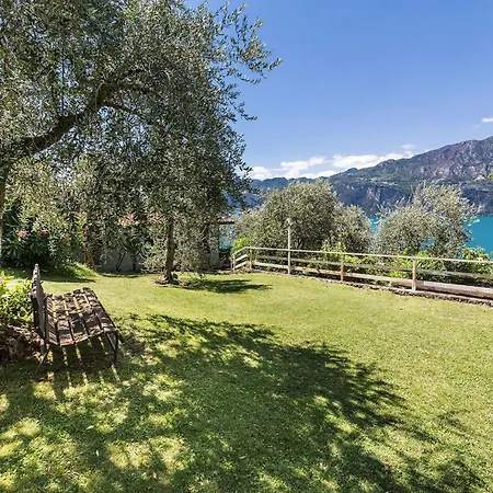 Zwei-zimmer-wohnung Mit Seeblick- Grill Und Gemeinschaftspool By Interhome Daire *