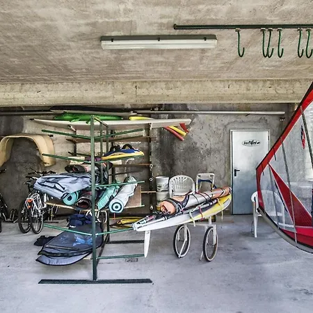 Zwei-zimmer-wohnung Mit Seeblick- Grill Und Gemeinschaftspool By Interhome Malcesine