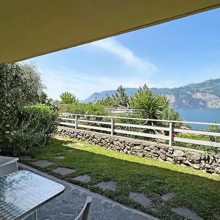Daire Zwei-zimmer-wohnung Mit Seeblick- Grill Und Gemeinschaftspool By Interhome *