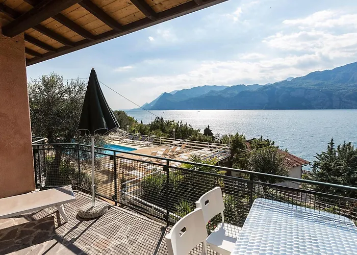Apartamento Zwei-zimmer-wohnung Mit Seeblick- Grill Und Gemeinschaftspool By Interhome Malcesine